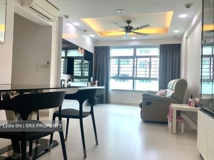 Yishun Avenue 11 thumbnail photo